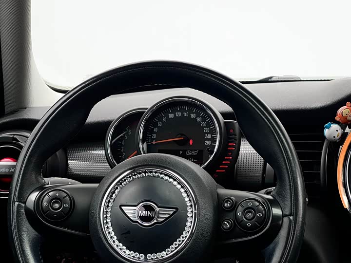 MINI Hatch — фото 16