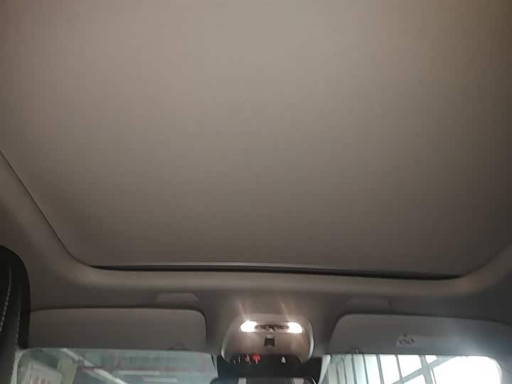 Volvo XC40 2020 T 3 — фото 18
