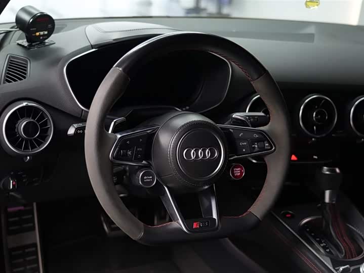 Audi TT 2017 TT RS 2.5 T Coupe — фото 13