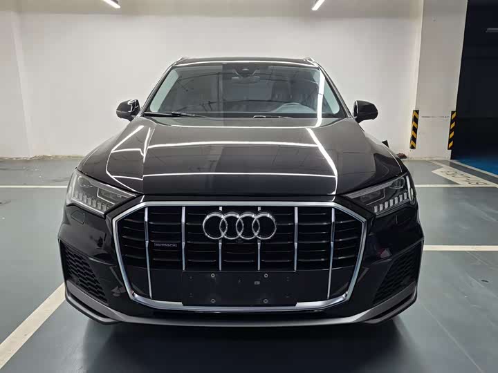 Audi Q7 2020 55 TFSI quattro S line Premium — фото 2