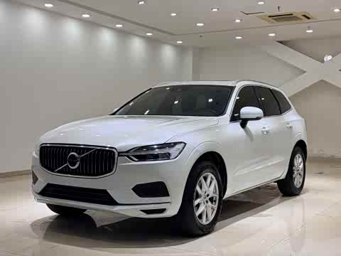 Volvo XC60 2019 T 5 4 WD V — фото 16