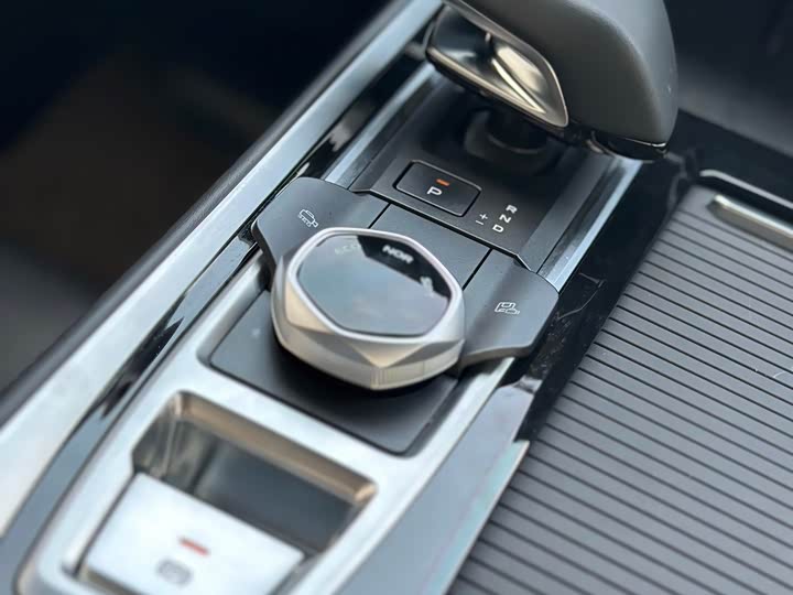 Changan CS55 PLUS 2024 1.5 T DCTPremium — фото 18