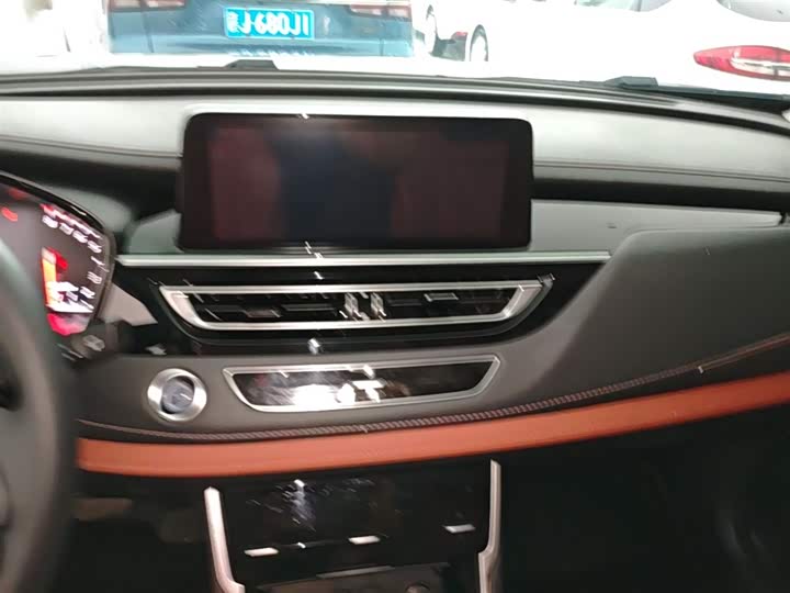Changan CS75 2024 1.5 T DCTPremium — фото 13