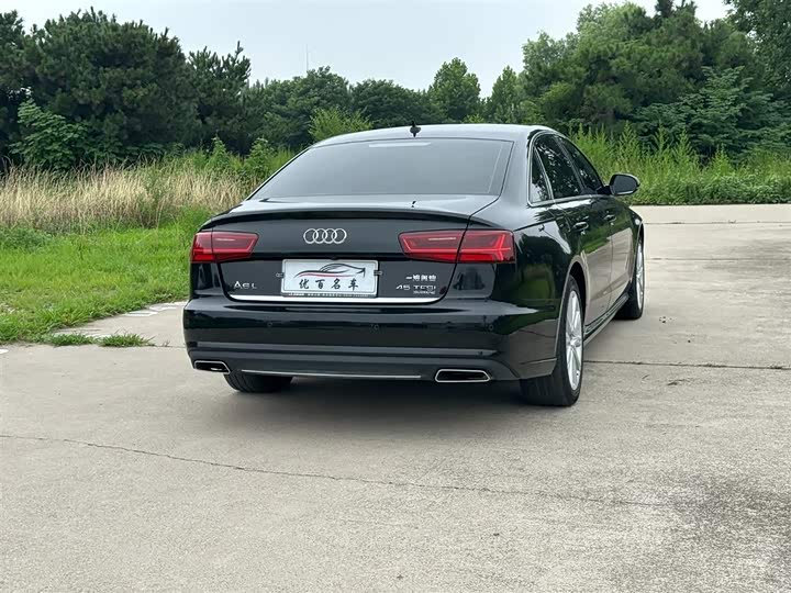 Audi A6L 45 TFSI quattro спорт — фото 6