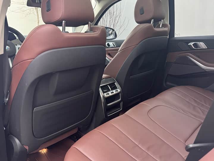 BMW X5 2019 x Drive 40i M — фото 9