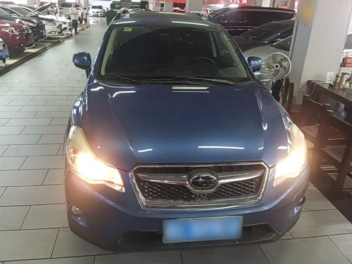 Subaru XV 2014 2.0i — фото 3