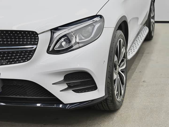 Mercedes-Benz GLC 2019 GLC 260 4 MATIC SUV — фото 28