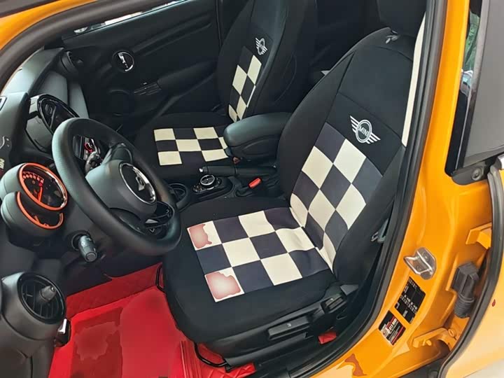 MINI Hatch — фото 15