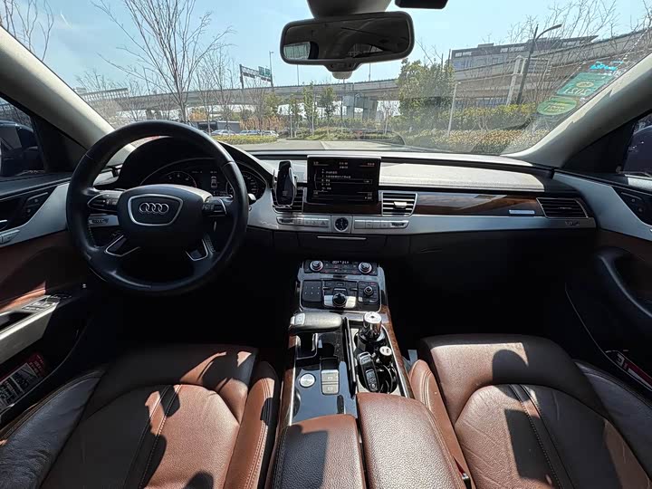 Audi A8 2014 A 8 L 45 TFSI quattro Comfort — фото 8