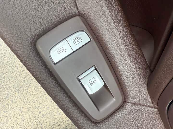BMW 7-Series 2018 730 Li Leading M — фото 18