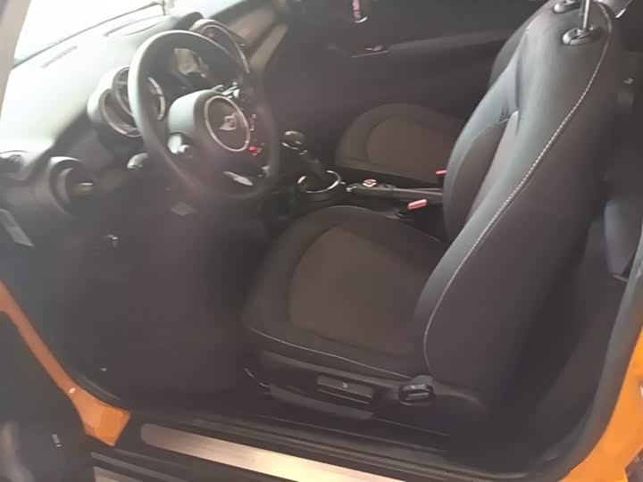 MINI Hatch — фото 15