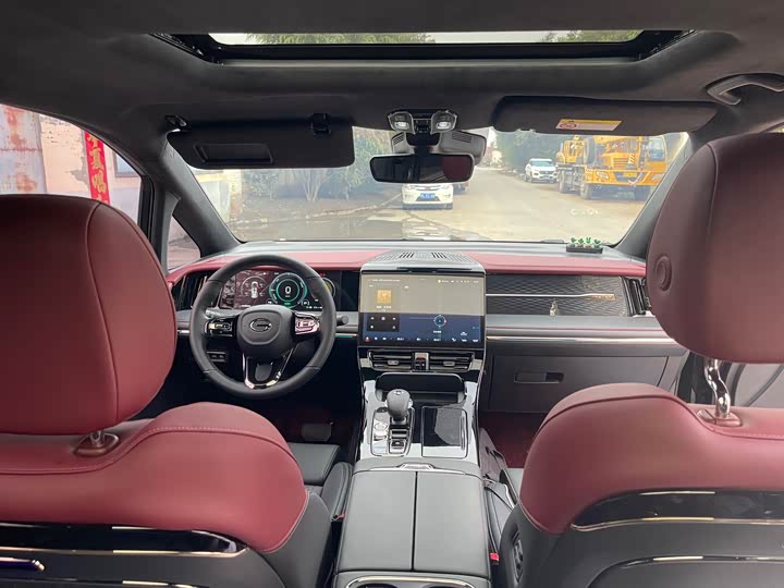 Trumpchi M8 2025 Hybrid — фото 5