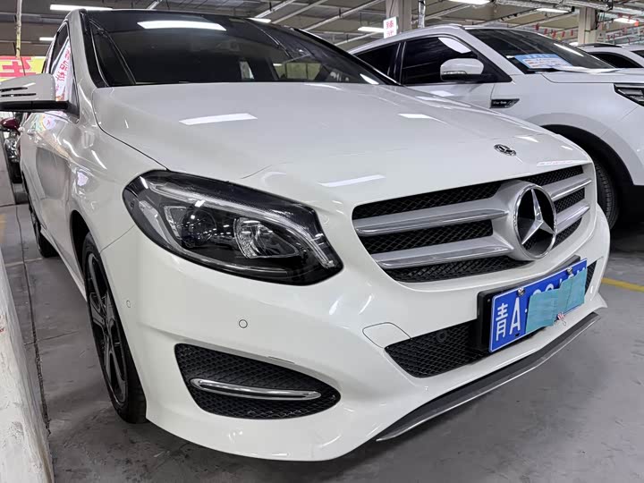 Mercedes-Benz B-Class 2017 B 200 — фото 3
