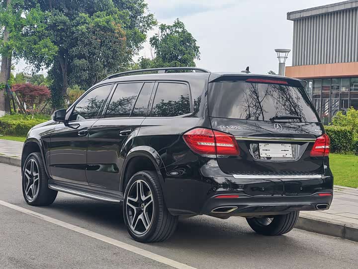 Mercedes-Benz GLS 2018 GLS 400 4 MATICLuxury — фото 4