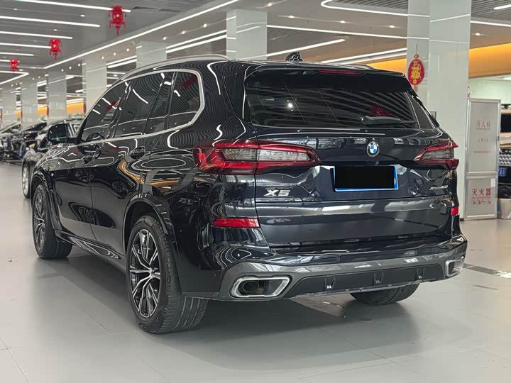 BMW X5 2021 x Drive 40i M — фото 5