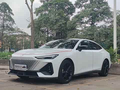 Changan UNI-V 2023 1.5 T Premium — фото 23