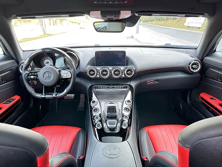 Mercedes-Benz AMG 2015 AMG GT S — фото 13