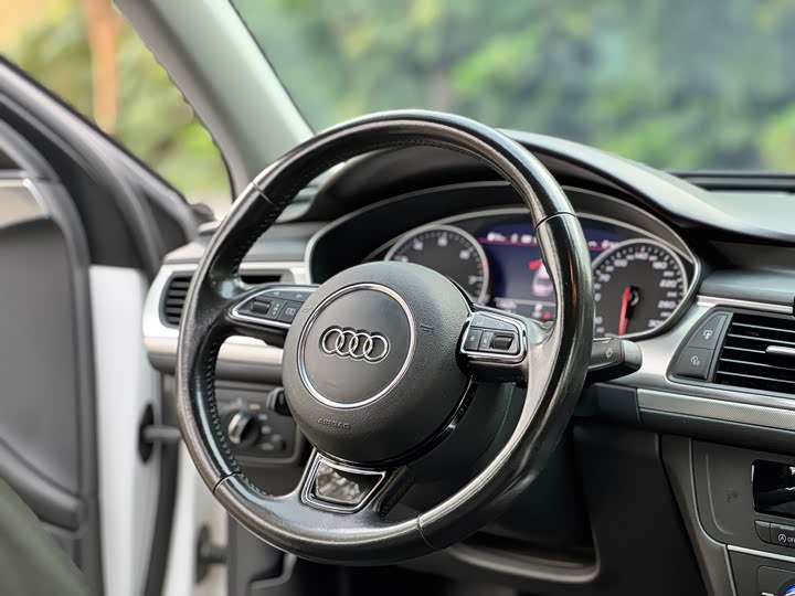 Audi A6L 45 TFSI quattro спорт — фото 16