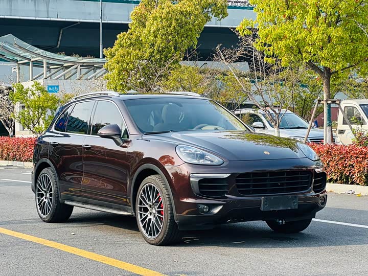 Porsche Cayenne 2016 Cayenne 3.0 T — фото 3