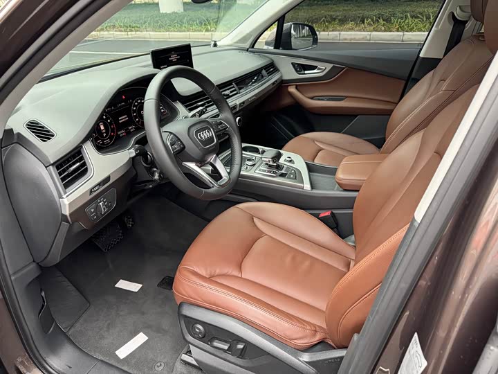 Audi Q7 2018 40 TFSI Comfort — фото 4
