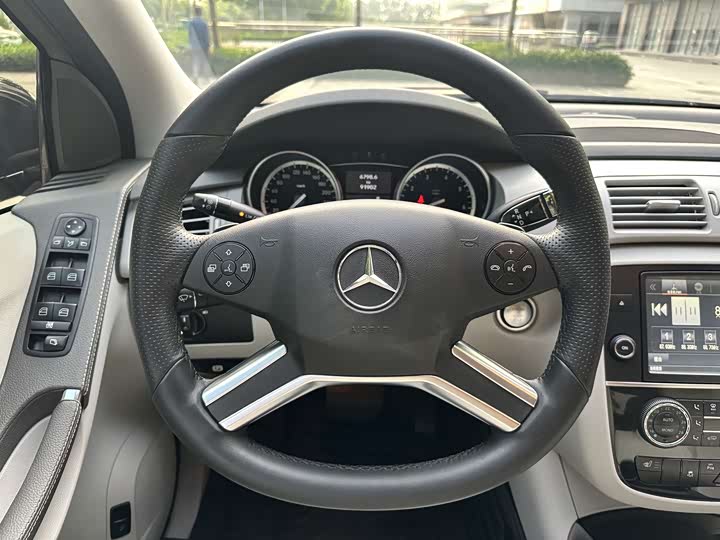 Mercedes-Benz R-Class 2017 R 400 4 MATIC — фото 7