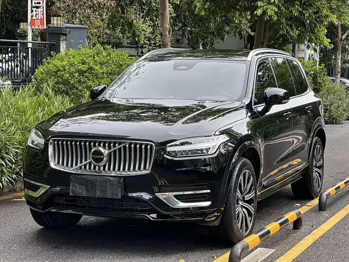 Volvo XC 90 2024 B 5 7 — фото 1