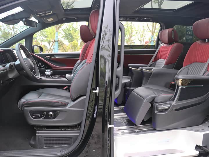 Trumpchi M8 2023 400 T — фото 12