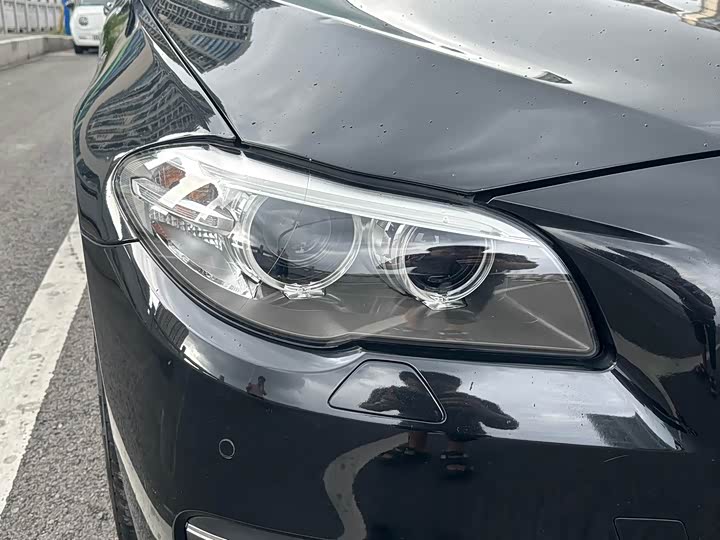 BMW 5-Series 2014 525 Li — фото 10