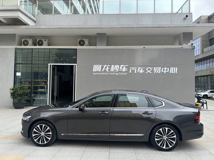 Volvo S90 2024 B 5 — фото 21