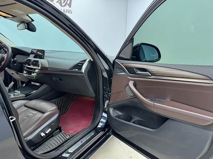 BMW X3 2020 x Drive 28i M — фото 12