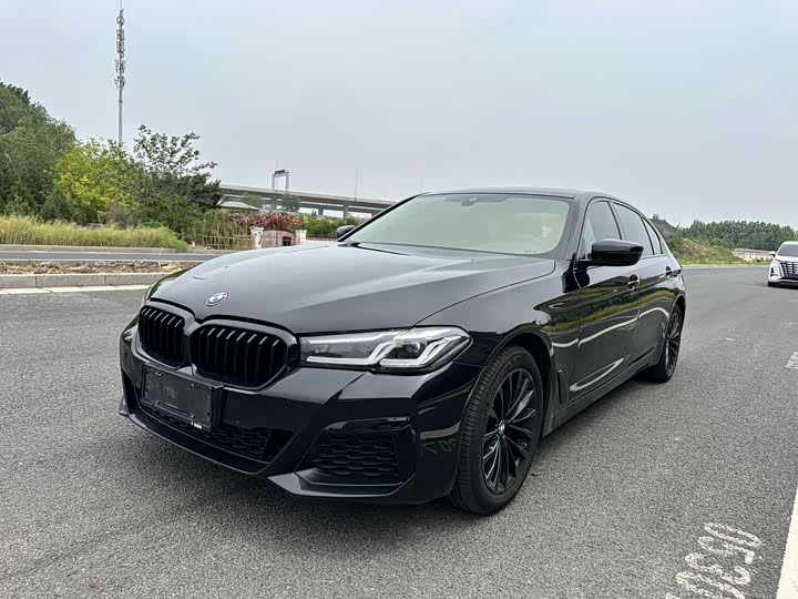 BMW 5-Series 2021 525 Li M — фото 1