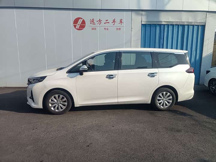 Trumpchi M6 2021 270 T DCT ( ) — фото 3