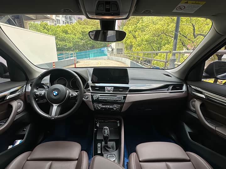 BMW X1 2021 s Drive 20 Li — фото 7