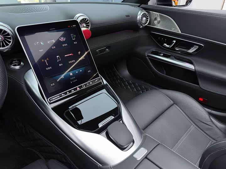 Mercedes-Benz SL-Class 2022 AMG SL 43 — фото 24