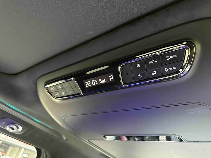 Trumpchi M8 2024 400 T — фото 27