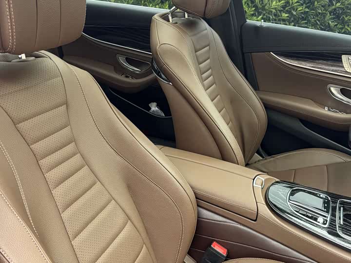 Mercedes-Benz E-Class 2021 E 300 L — фото 11