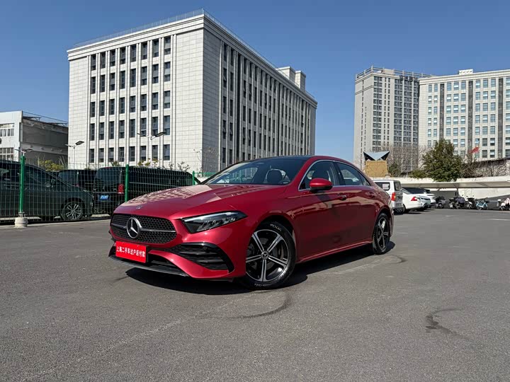 Mercedes-Benz A-Class 2024 A 200 L — фото 19