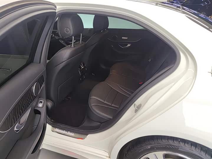 Mercedes-Benz C-Class 2020 C 260 L — фото 11