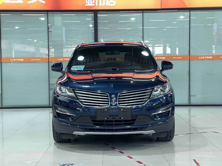 Lincoln MKC 2017 2.0 T 2 WD — фото 2
