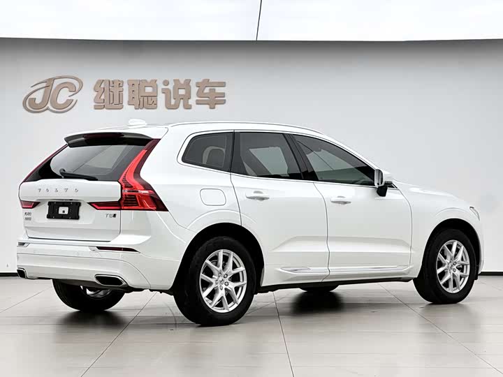Volvo XC60 2021 T 5 4 WD — фото 14
