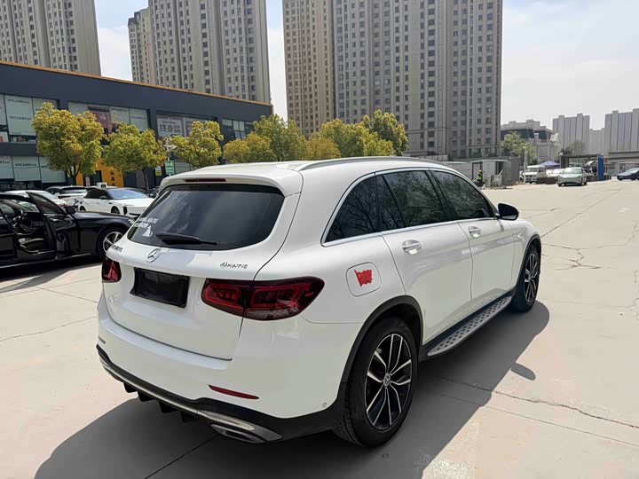 Mercedes-Benz GLC 2021 GLC 260 L 4 MATIC Luxury — фото 4