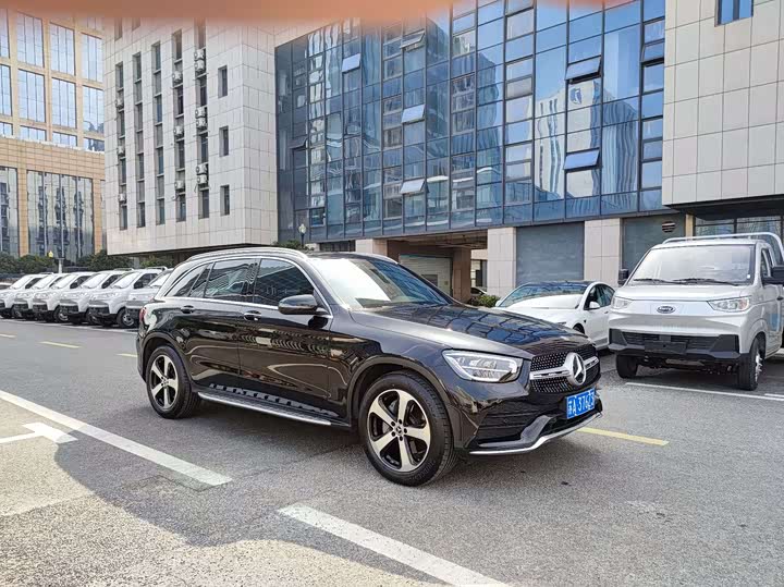 Mercedes-Benz GLC 2022 GLC 260 L 4 MATIC — фото 7