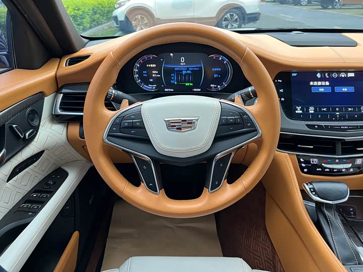 Cadillac CT6 2016 40 T Leading — фото 15