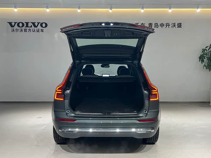 Volvo XC60 2026 B 5 4 WD — фото 5