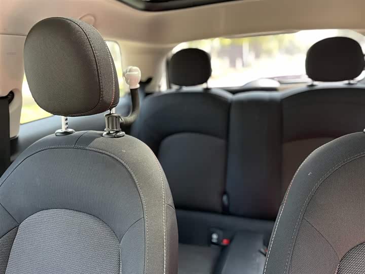MINI Hatch — фото 19