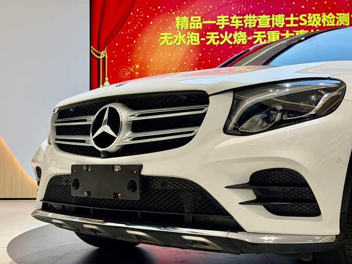 Mercedes-Benz GLC 2018 GLC 260 4 MATIC Luxury — фото 4