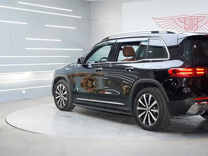 Mercedes-Benz GLB 2024 GLB 220 — фото 3