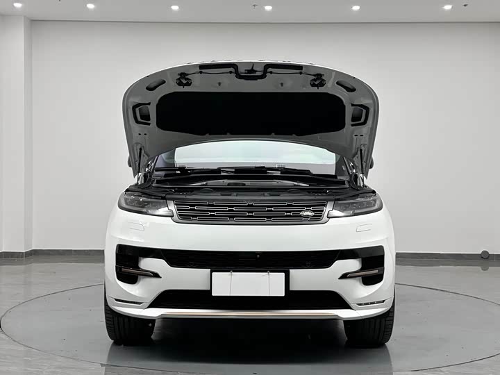 Land Rover Range Rover Sport — фото 27