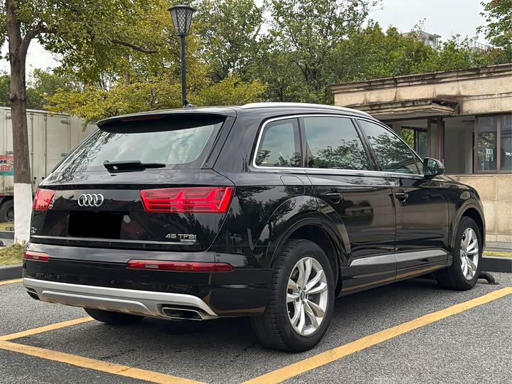 Audi Q7 2016 45 TFSI — фото 6