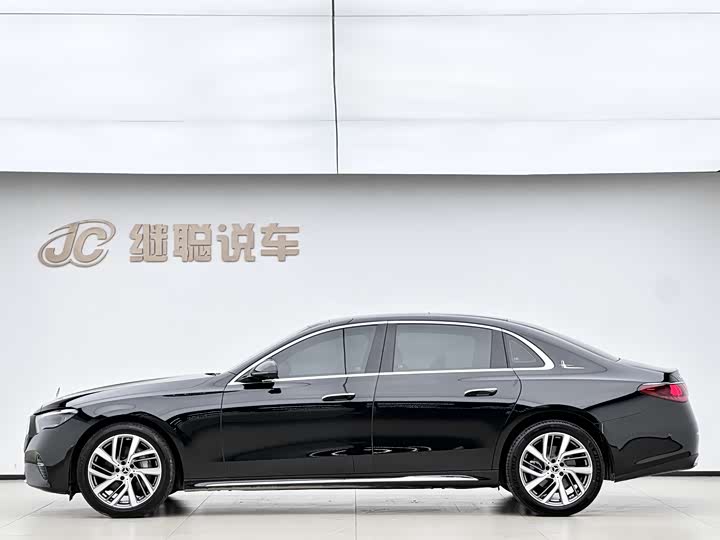 Mercedes-Benz E-Class 2024 E 300 L — фото 3